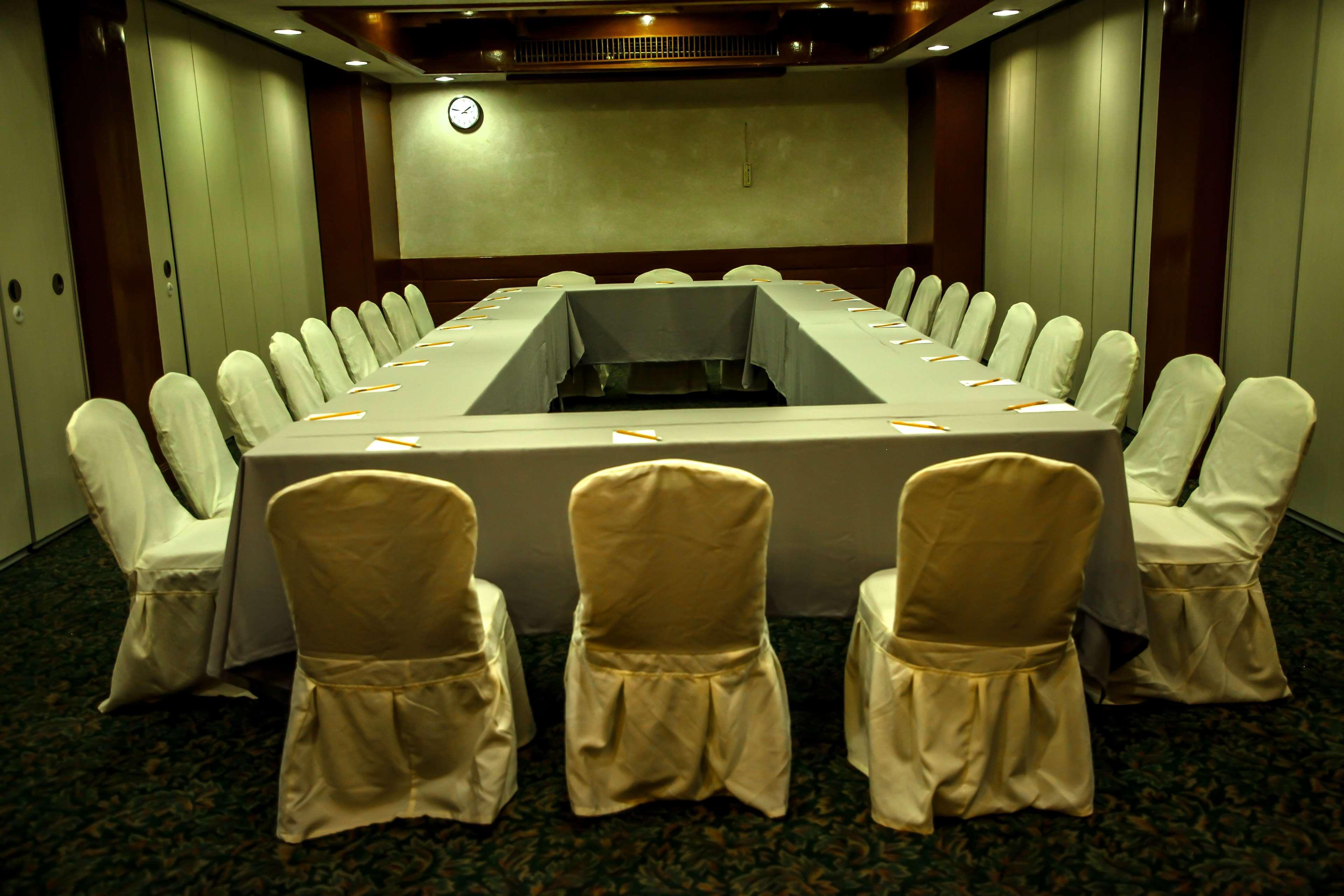 Days Hotel Tagaytay 大雅台 外观 照片