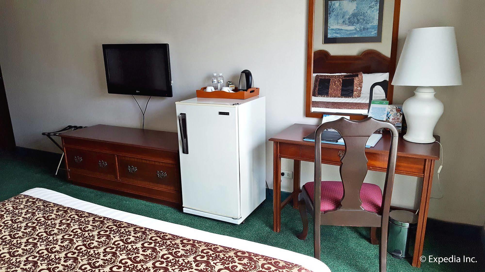 Days Hotel Tagaytay 大雅台 外观 照片