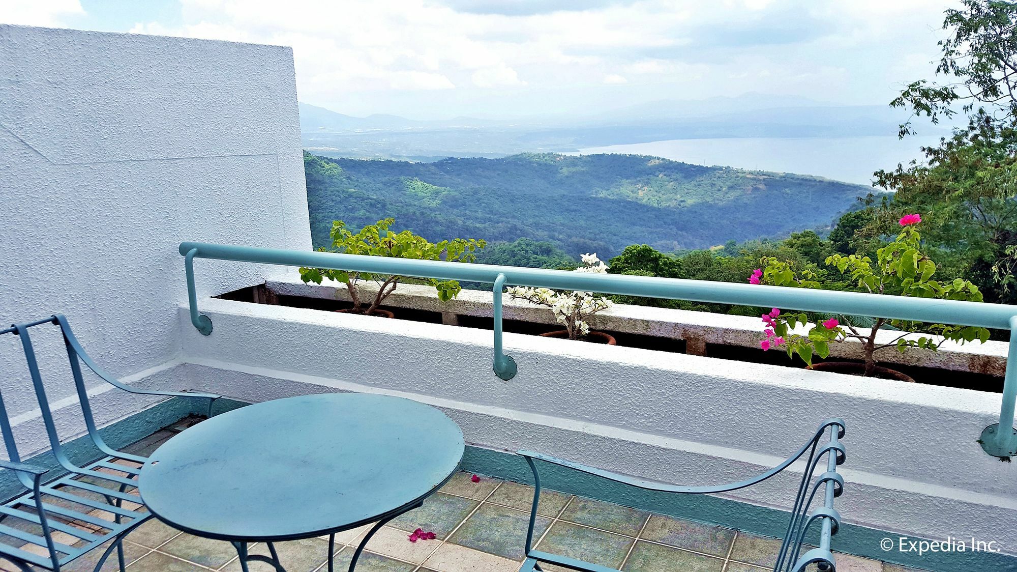 Days Hotel Tagaytay 大雅台 外观 照片