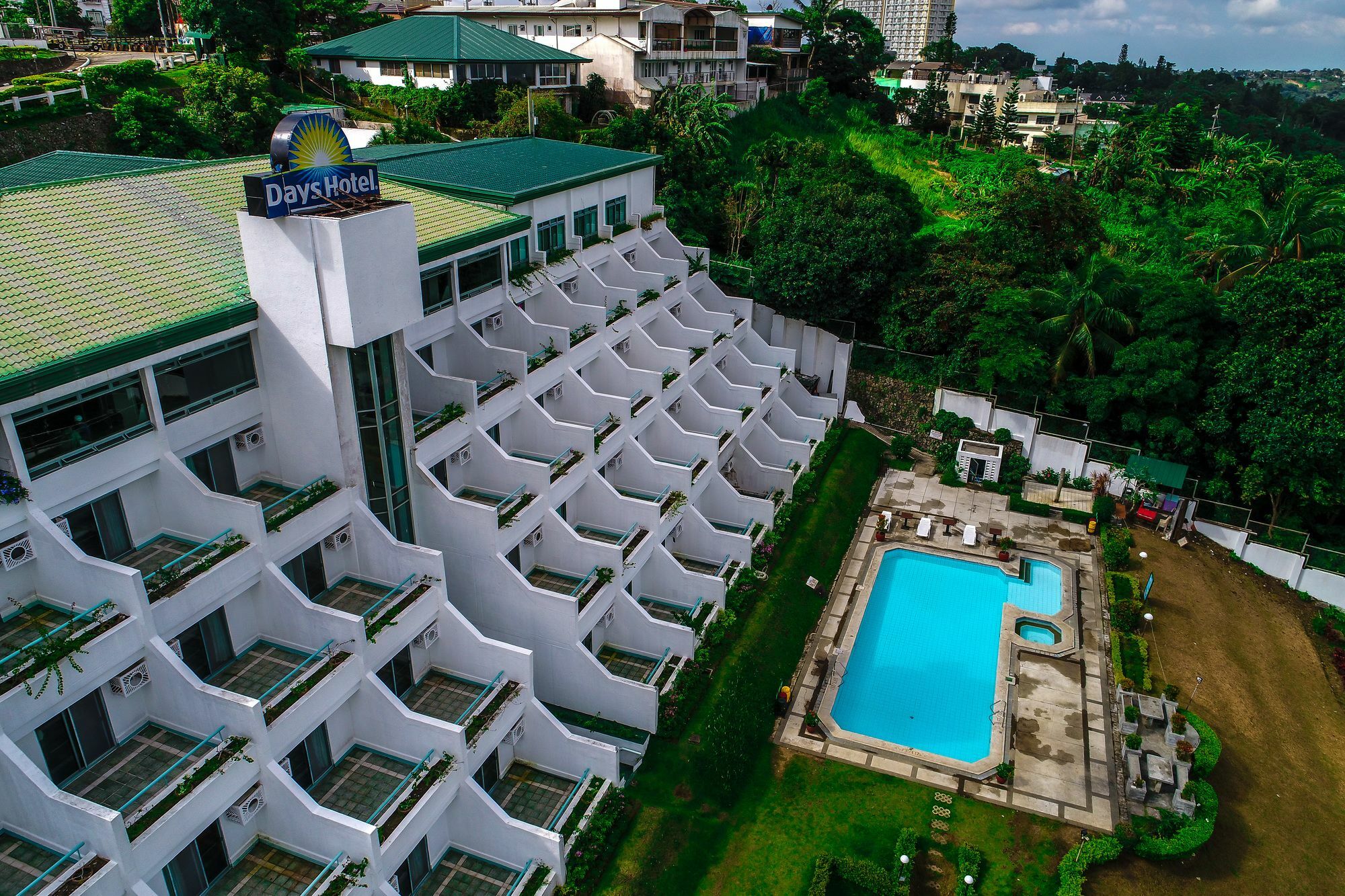 Days Hotel Tagaytay 大雅台 外观 照片